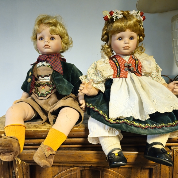 Vintage and Rare Hansel and Gretel Porcelain Dolls - Picture 2 of 16